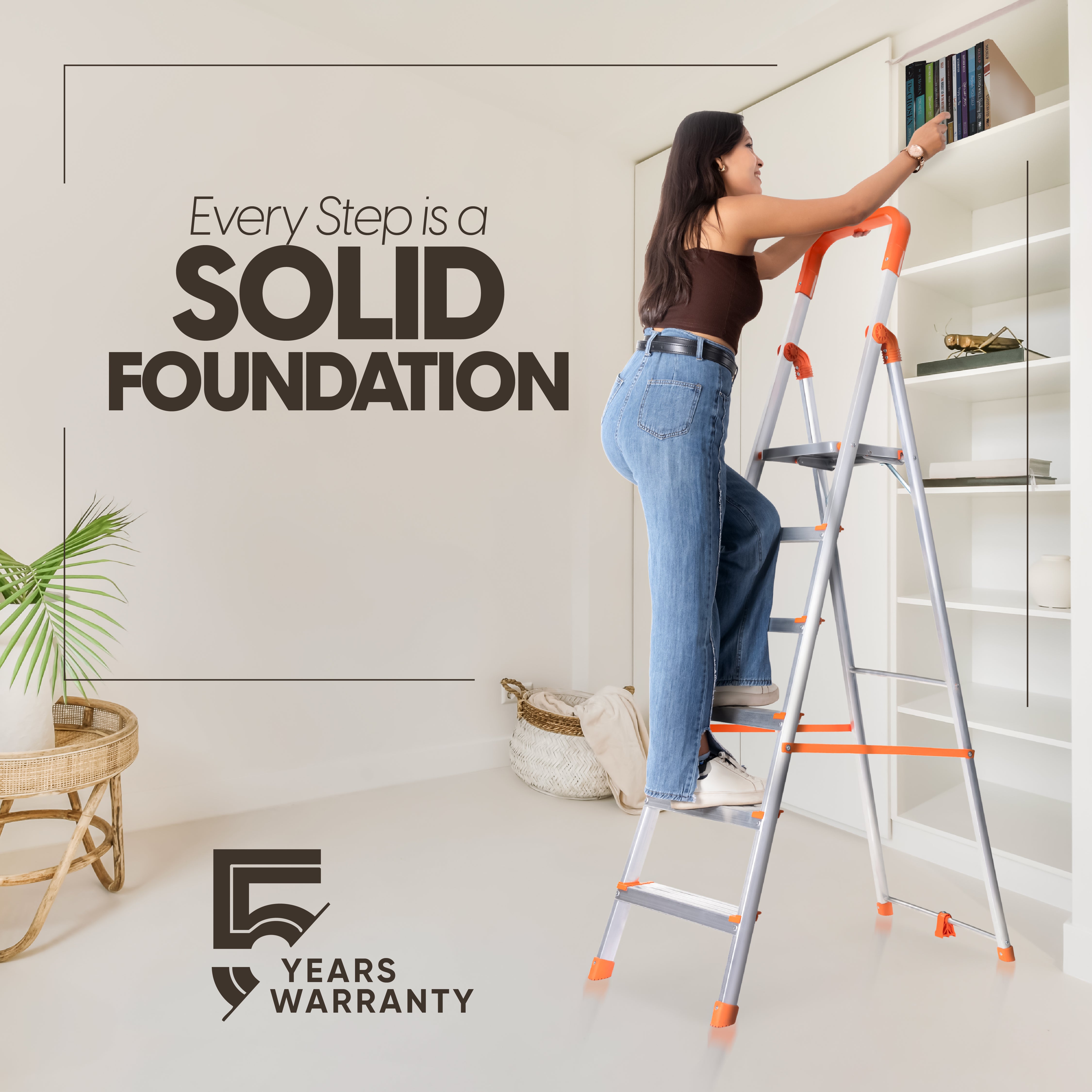 Aqua 6 Step Aluminum Ladder with 5 Anti Slip Shoes (With Platform)