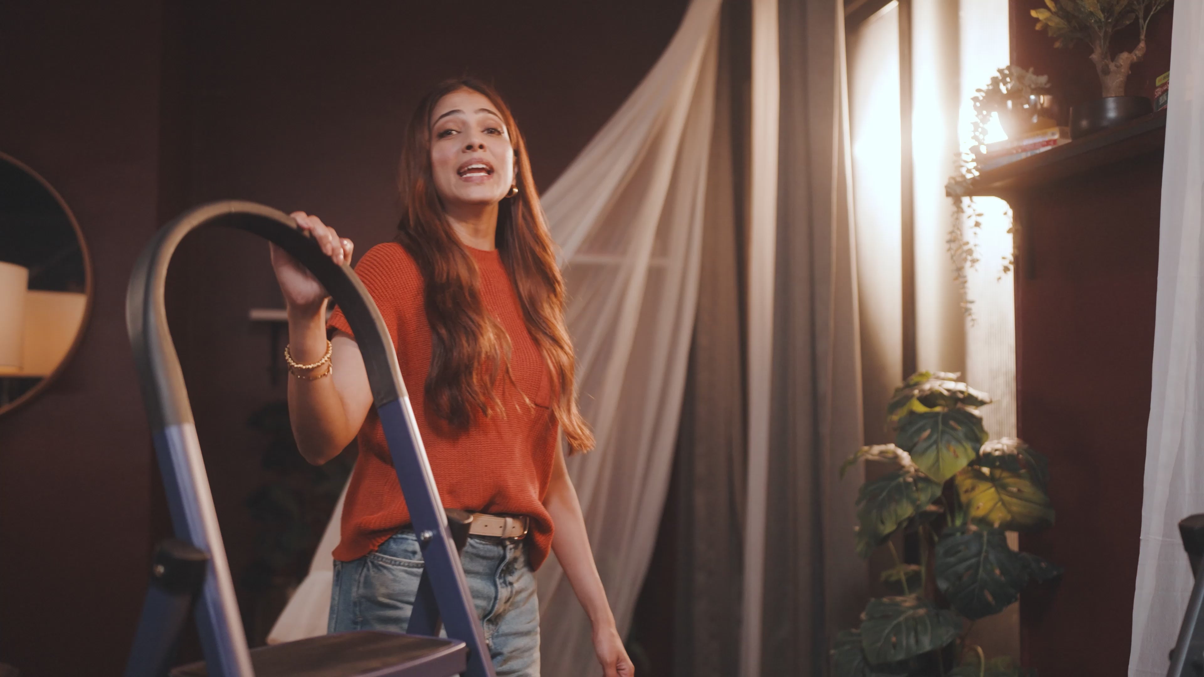 Load video: Malvika promhome video